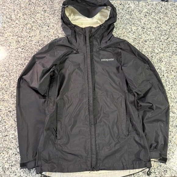 Patagonia Jackets & Blazers - Patagonia Women's Black Torrentshell 3L H2NO Wind Rain Jacket XS